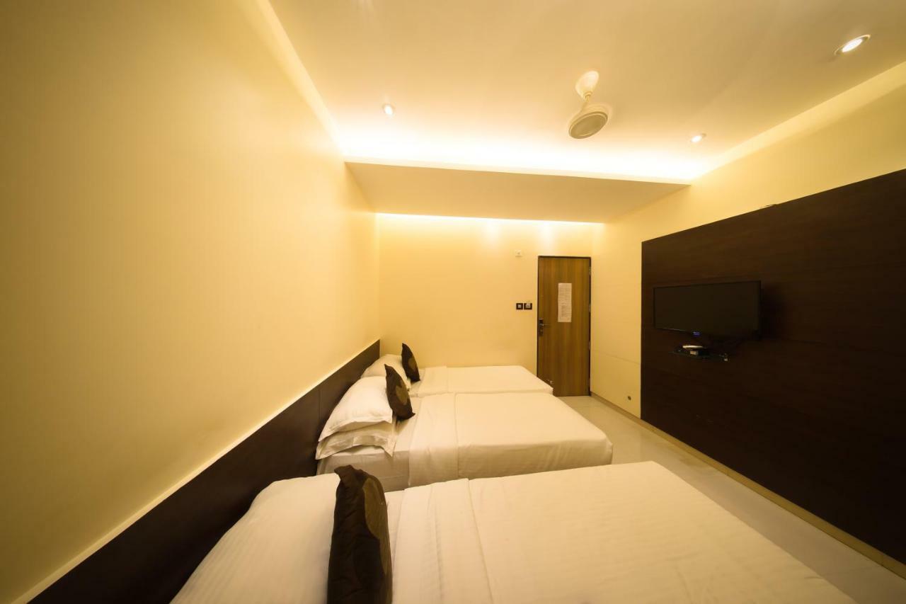 Hotel Shivam Pune Exterior photo